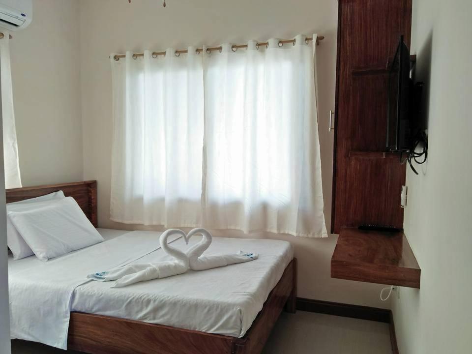 Argamosa Bayside Inn Coron Exterior photo